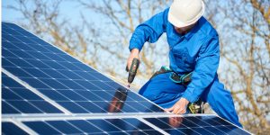 Installation Maintenance Panneaux Solaires Photovoltaïques à Saint-Martin-de-Sanzay
